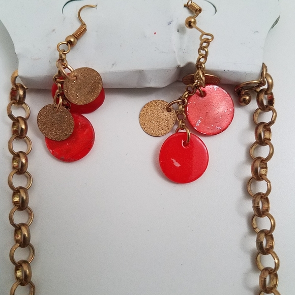 $10 Orange Statement Necklace with Earrings - Picture 4 of 6